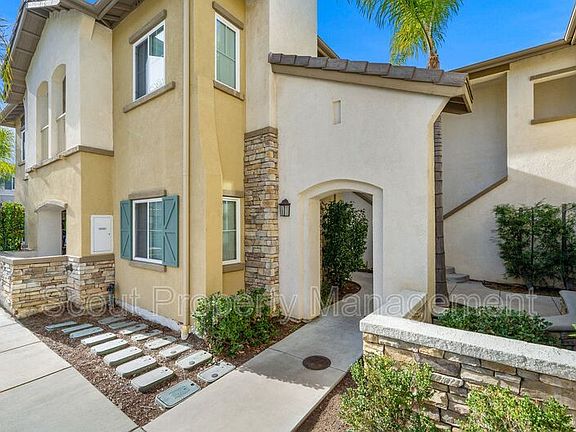 2nd image of 26420 Arboretum Way #Way;-unit