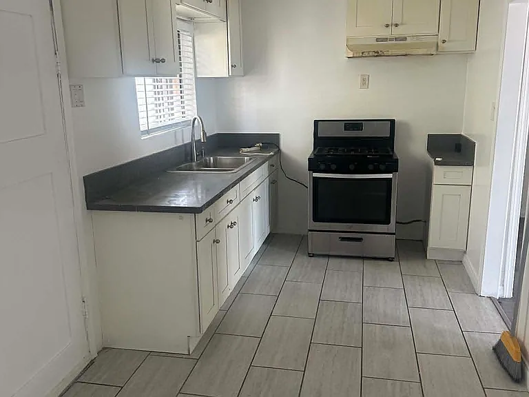 244 W 71st St #246 — Photo 11