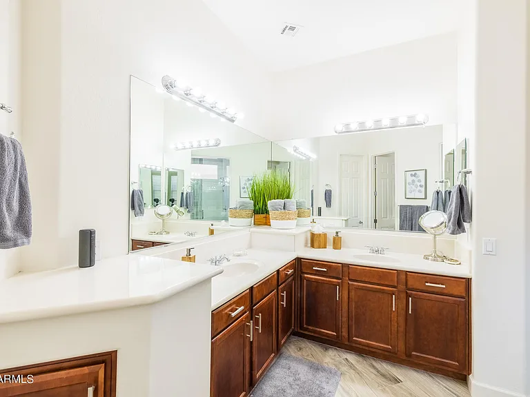 12368 W Hedge Hog Pl — Photo 10