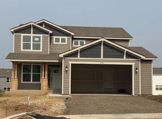 5105 Windlass Dr, Woodbury, MN 55129
