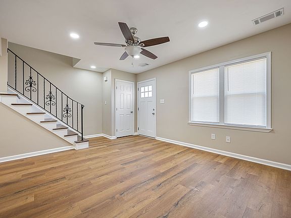 4th image of 1192 Madison Ct