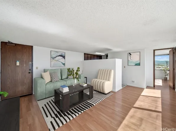 98-288 Kaonohi St APT 2403, Aiea, HI 96701