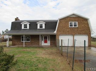 710 Egan Ln, Elizabeth City, NC 27909