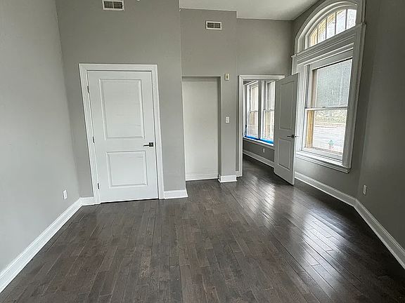 5th image of 4100-2A Parkside Ave #1E
