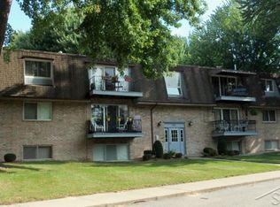 204 Provincial Ct UNIT 77, Saginaw, MI 48638