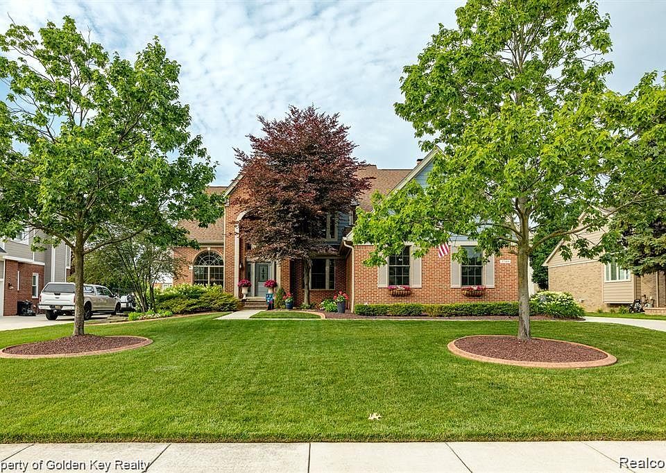 1st image of 37149 Weymouth Dr