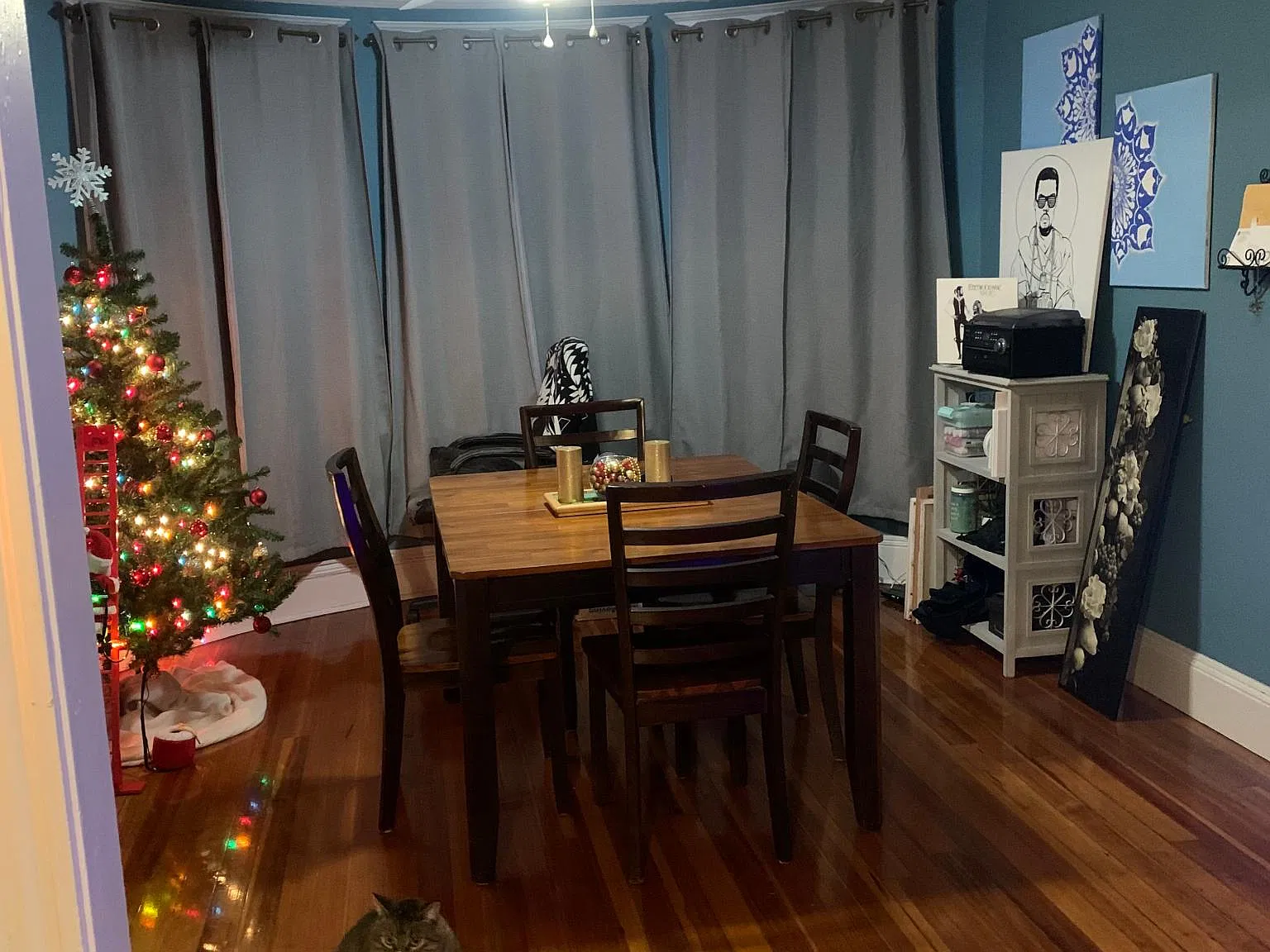 2 bed, 1000 sqft, $2,300 — Photo 3