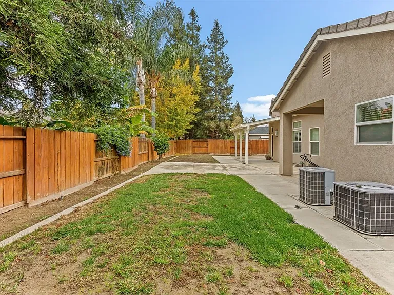 2921 Garzellis Way — Photo 42