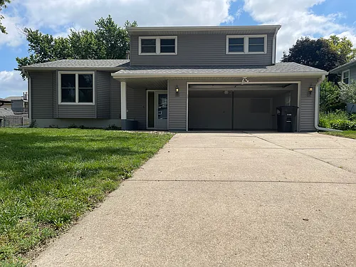 3217 S 131st Cir Photo 1