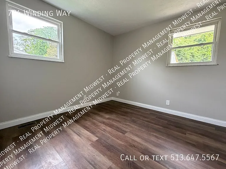 724 Winding Way — Photo 14