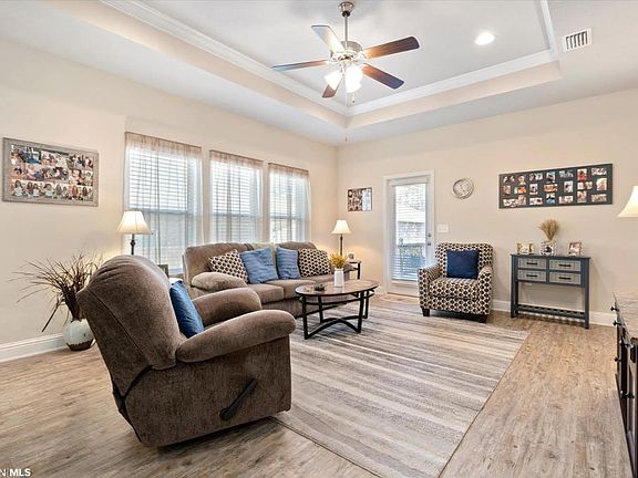 5th image of 7857 Barrington Ln