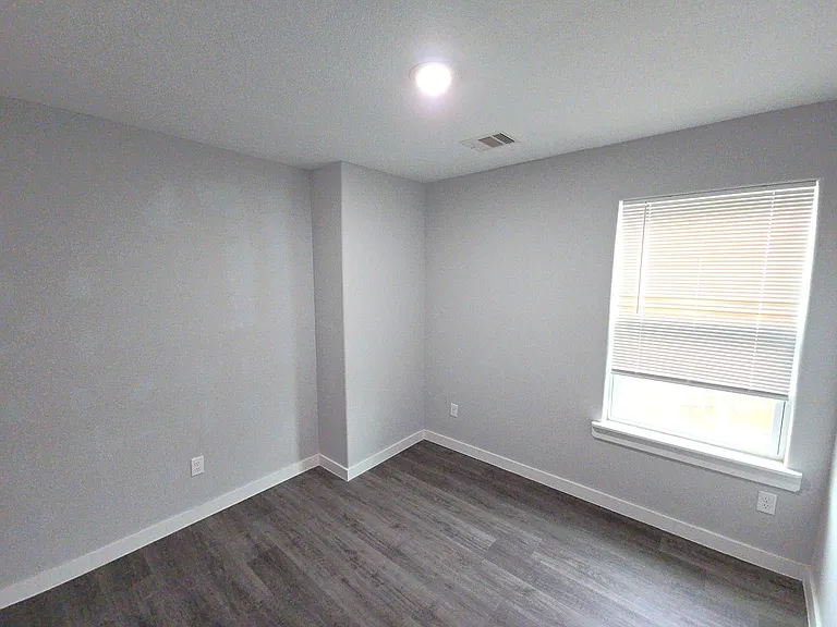 4626 Shreveport Blvd #A — Photo 10