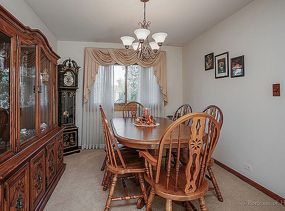 5th image of 1104 W Alexandria St