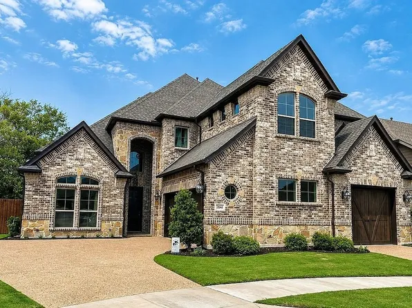 2828 Stadium View Dr, Fort Worth, TX 76118