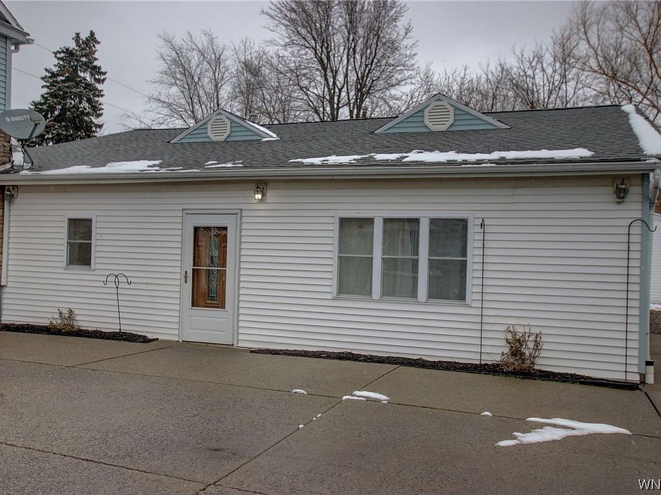 1st image of 4272 S Park Ave