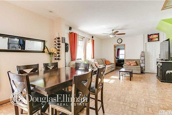 2nd image of 10951 Centreville St