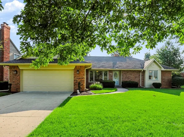 1891 S Fox Ridge Ave, Greenwood, IN 46143