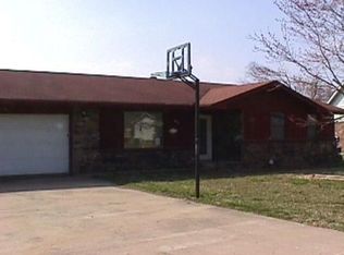 1814 S J St, Rogers, AR 72756