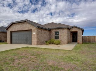 1214 Kingston St, Wolfforth, TX 79382