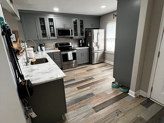 2nd image of 1945 Tibbetstown Dr