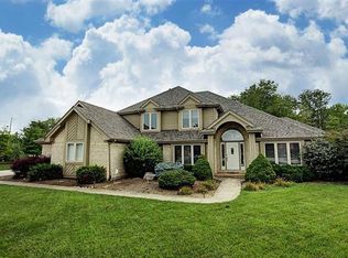 2551 Mahogany Trl, Dayton, OH 45458