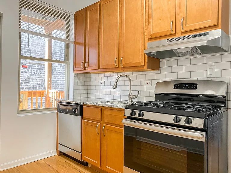2148 N Central Park Ave — Photo 2