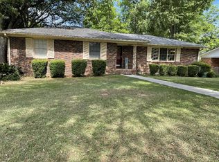 2105 Forest Glen Dr, Albany, GA 31707