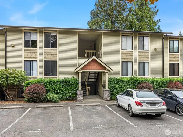 11801 100th Avenue NE #A103, Kirkland, WA 98034