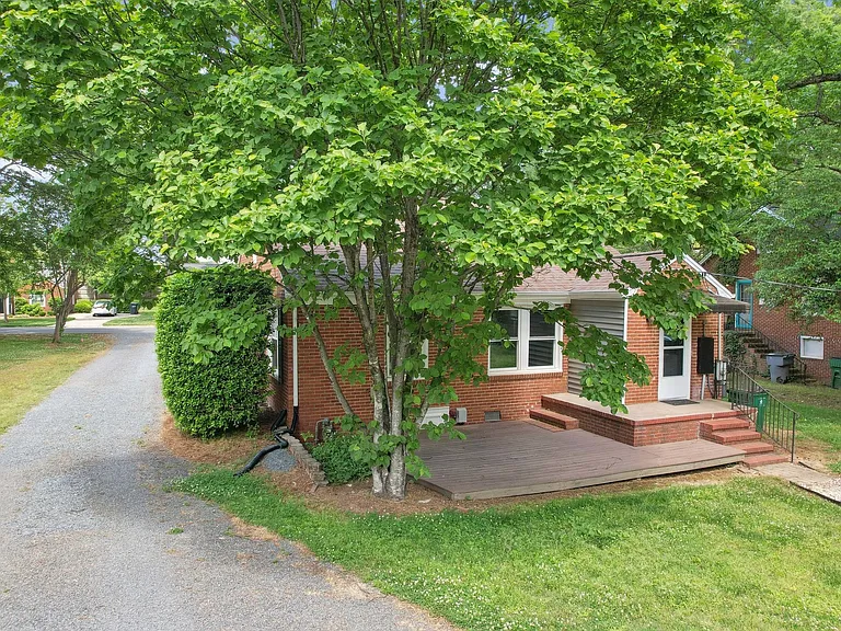 4800 Doris Ave — Photo 26