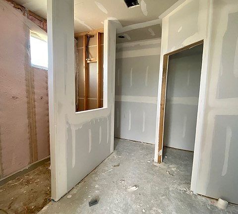 5th image of 2209 Lighthouse Lake Ln