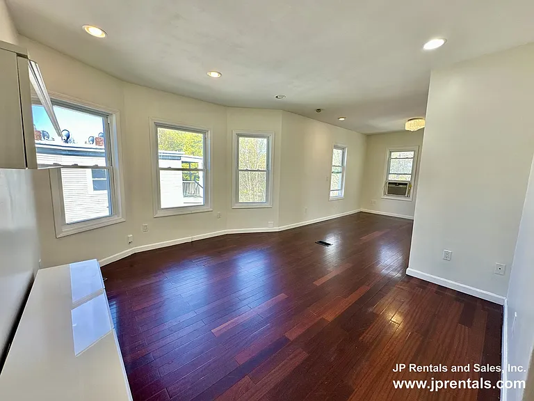 253 Belgrade Ave #3 — Photo 6