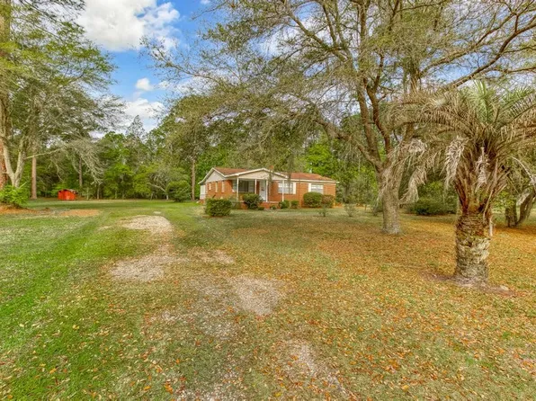 27664 Georgia St, Hilliard, FL 32046