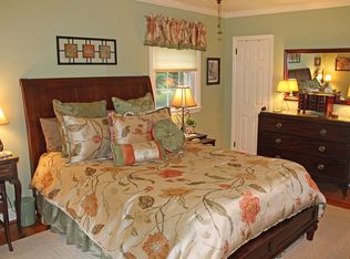 2 Wollaston Rd, Wilmington, DE 19810