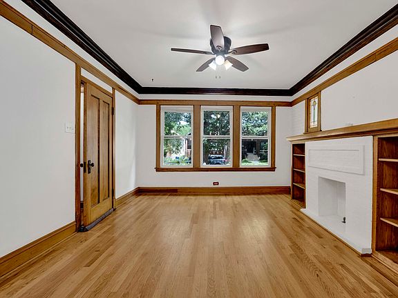2nd image of 2419 W Berenice Ave
