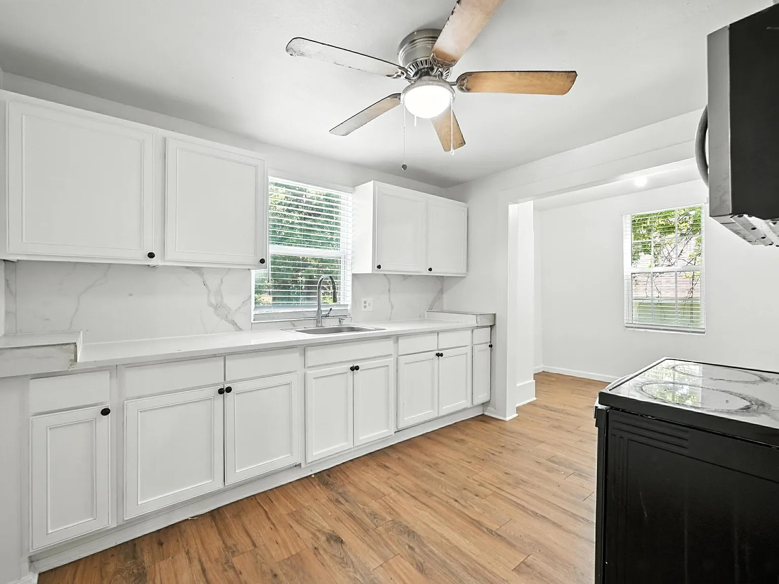 903 West Baker Street; Denison 75020 (LMS) - 1 — Photo 3