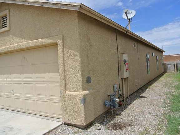 4th image of 2052 W Bellagio Dr