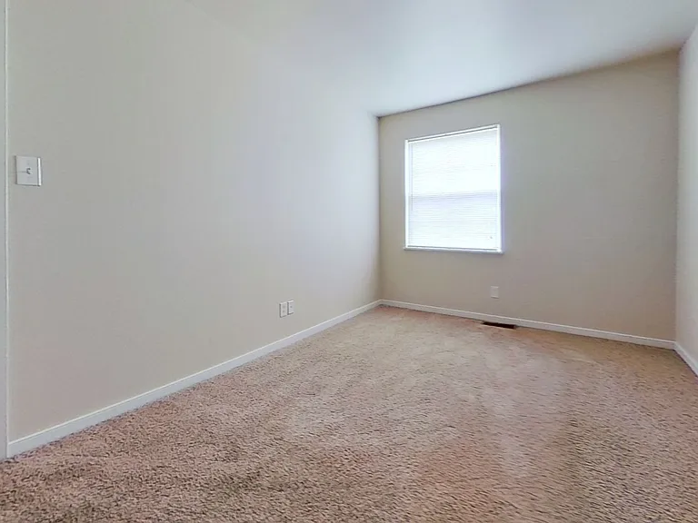 2908 Apartments — Photo 4