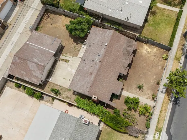 1208 E Commonwealth Ave, Fullerton, CA 92831