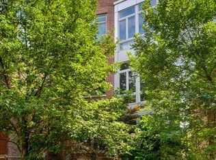 1515 W Chestnut St #2, Chicago, IL 60642