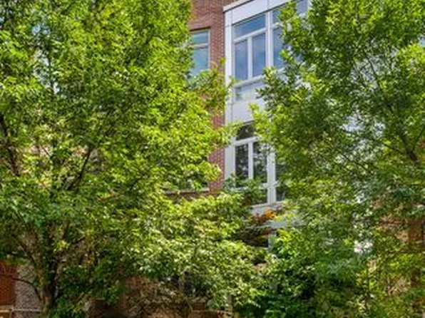 1515 W Chestnut St #2, Chicago, IL 60642