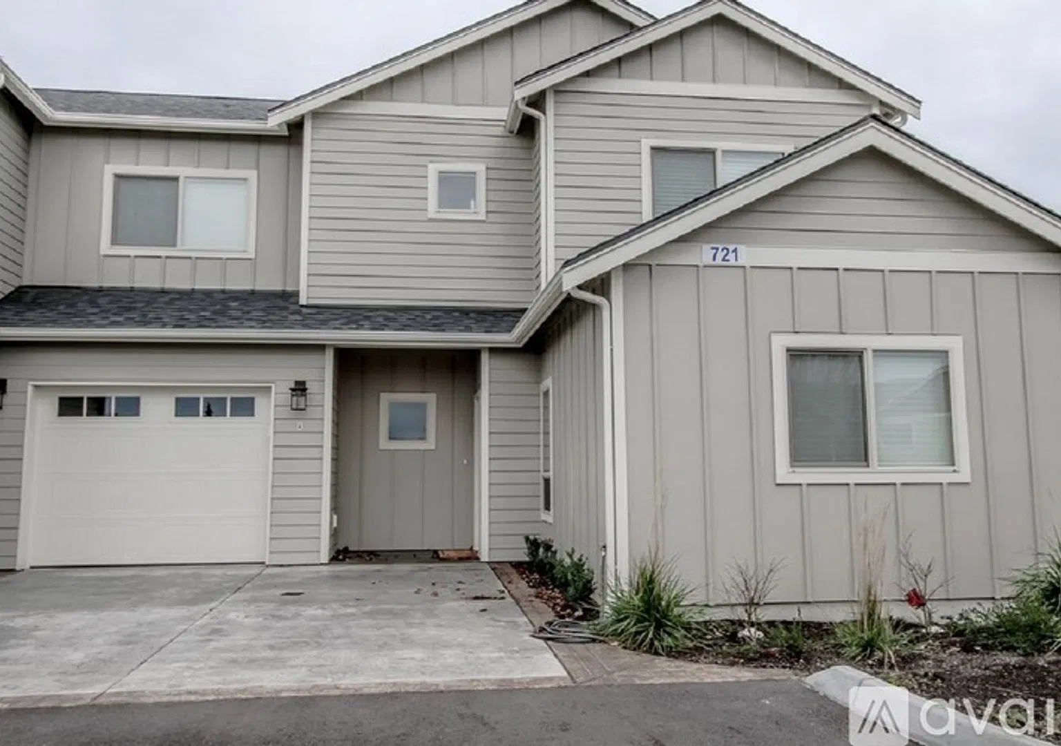 Lewis - Trail Road — Photo 1