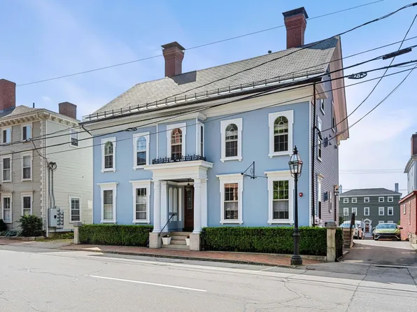 402 State Street #2A, Portsmouth, NH 03801