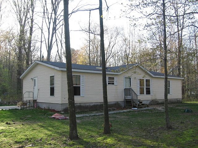 1st image of 6700 W Basswood St