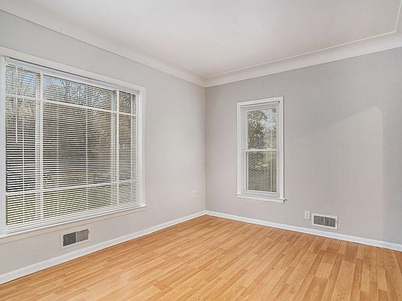 5th image of 1445 Jefferson Ave