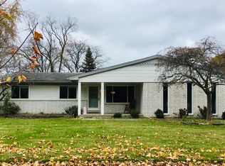 2643 Pearl Dr, Troy, MI 48085