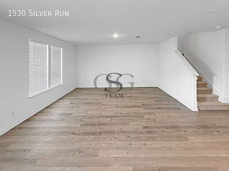 1530 Silver Run — Photo 2