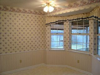 3rd image of 2417 Creekwood Dr
