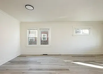 2058 S Lincoln St — Photo 5