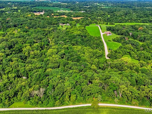 Fountain Creek Ridge Ln, Waterloo, IL 62298