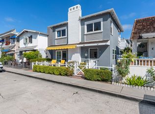 206 Diamond Ave, Newport Beach, CA 92662